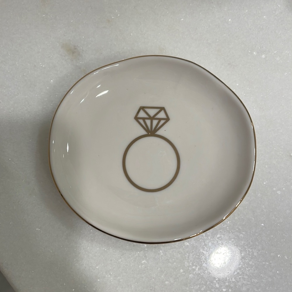 Ring dish